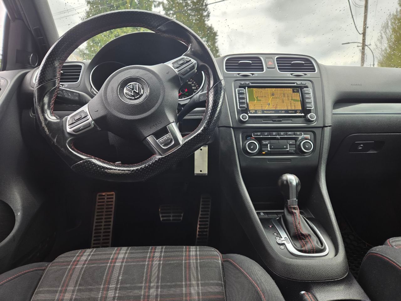 /alphaautoaccessltd/2011-Volkswagen-GolfGTI-2834721147825101.jpg