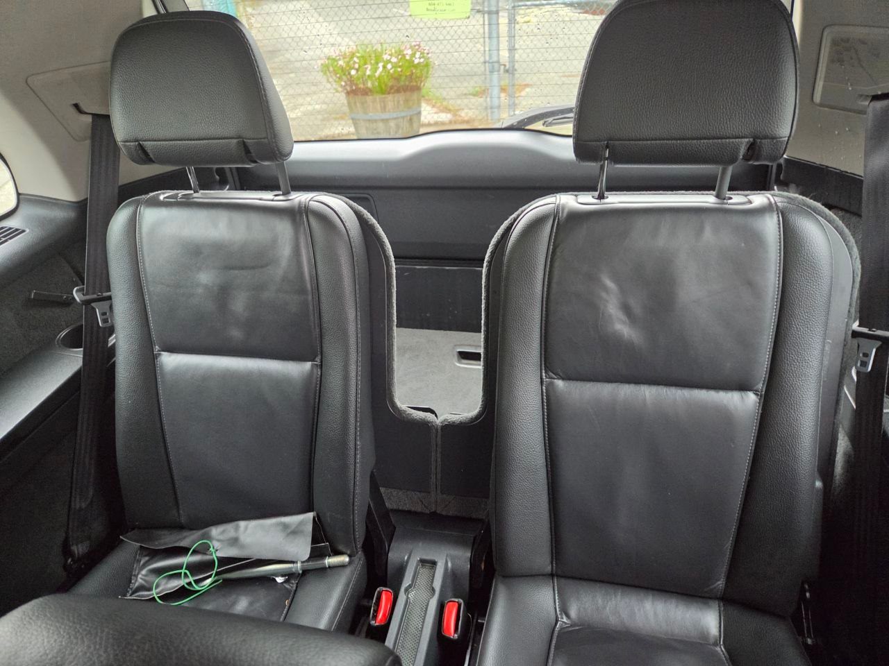 /alphaautoaccessltd/2011-Volvo-XC90-056189237438153405.jpg