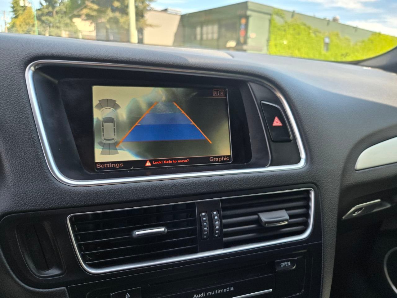 /alphaautoaccessltd/2012-Audi-Q5-7153641930596115.jpg