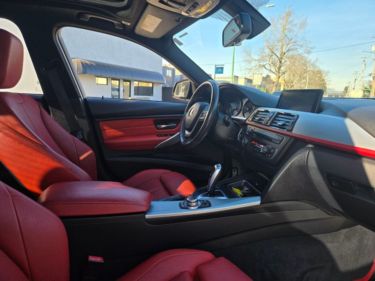 /alphaautoaccessltd/2012-BMW-3Series-9736772349545273.jpg