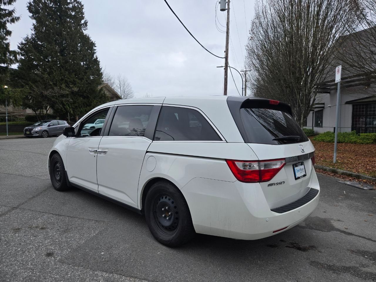 /alphaautoaccessltd/2012-Honda-Odyssey-04369044187219573.jpg