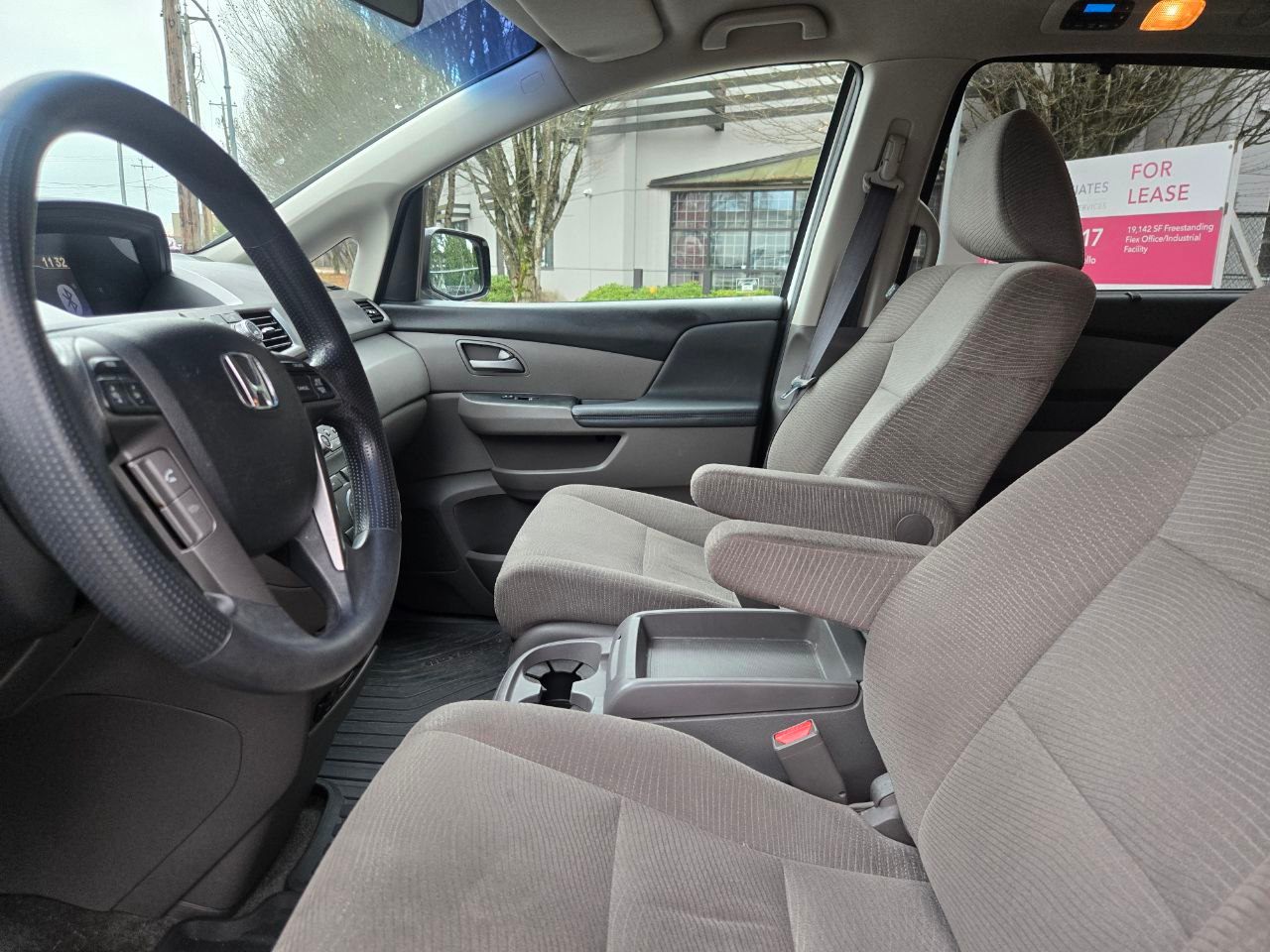 /alphaautoaccessltd/2012-Honda-Odyssey-1511271199659685.jpg