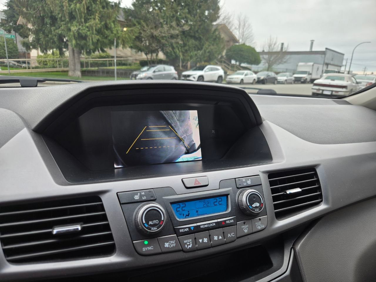 /alphaautoaccessltd/2012-Honda-Odyssey-8609006547030027.jpg