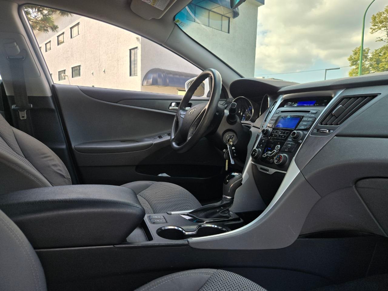 /alphaautoaccessltd/2012-Hyundai-Sonata-015687189613624142.jpg