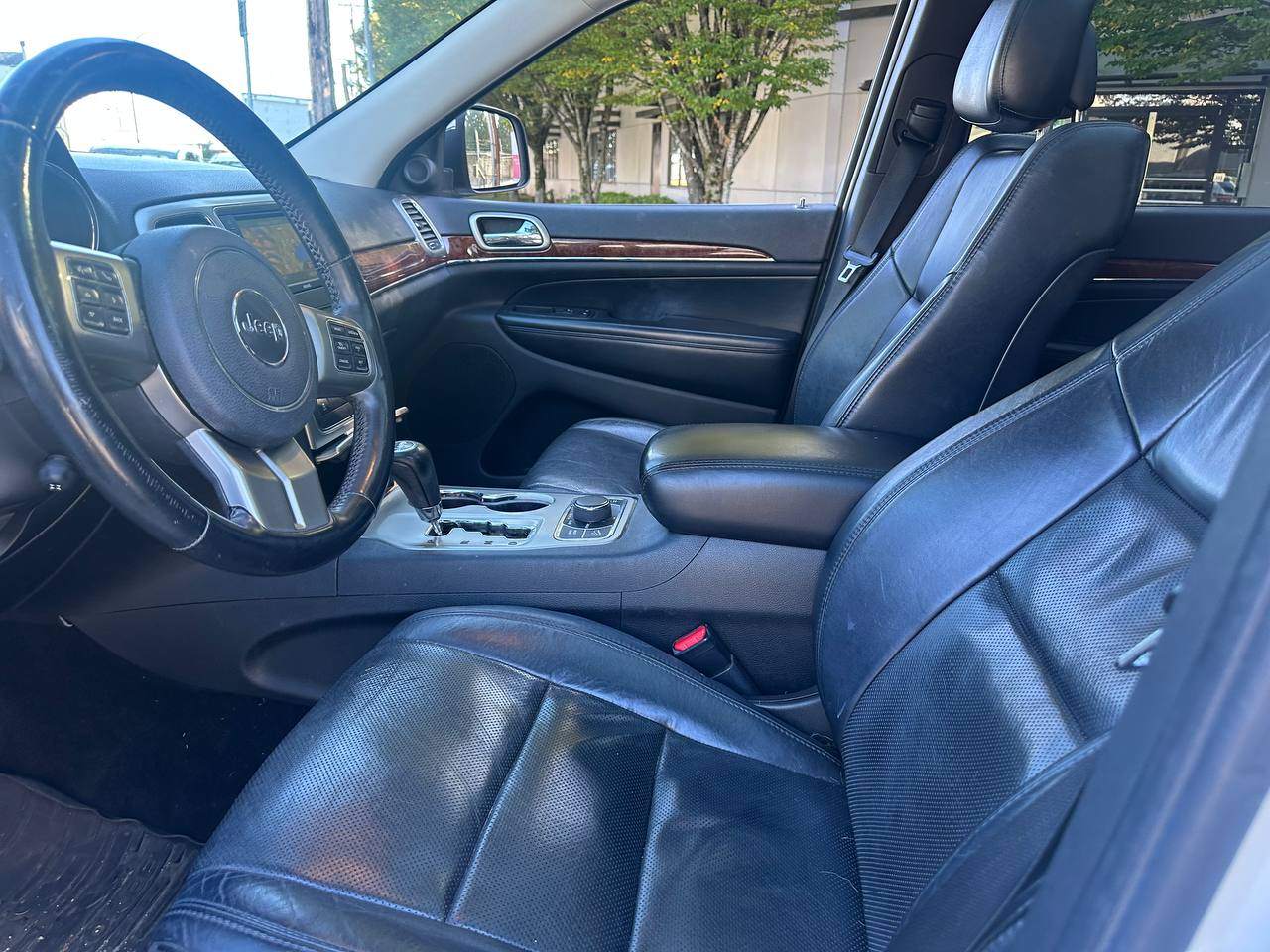 /alphaautoaccessltd/2012-Jeep-GrandCherokee-245732933962433.jpg