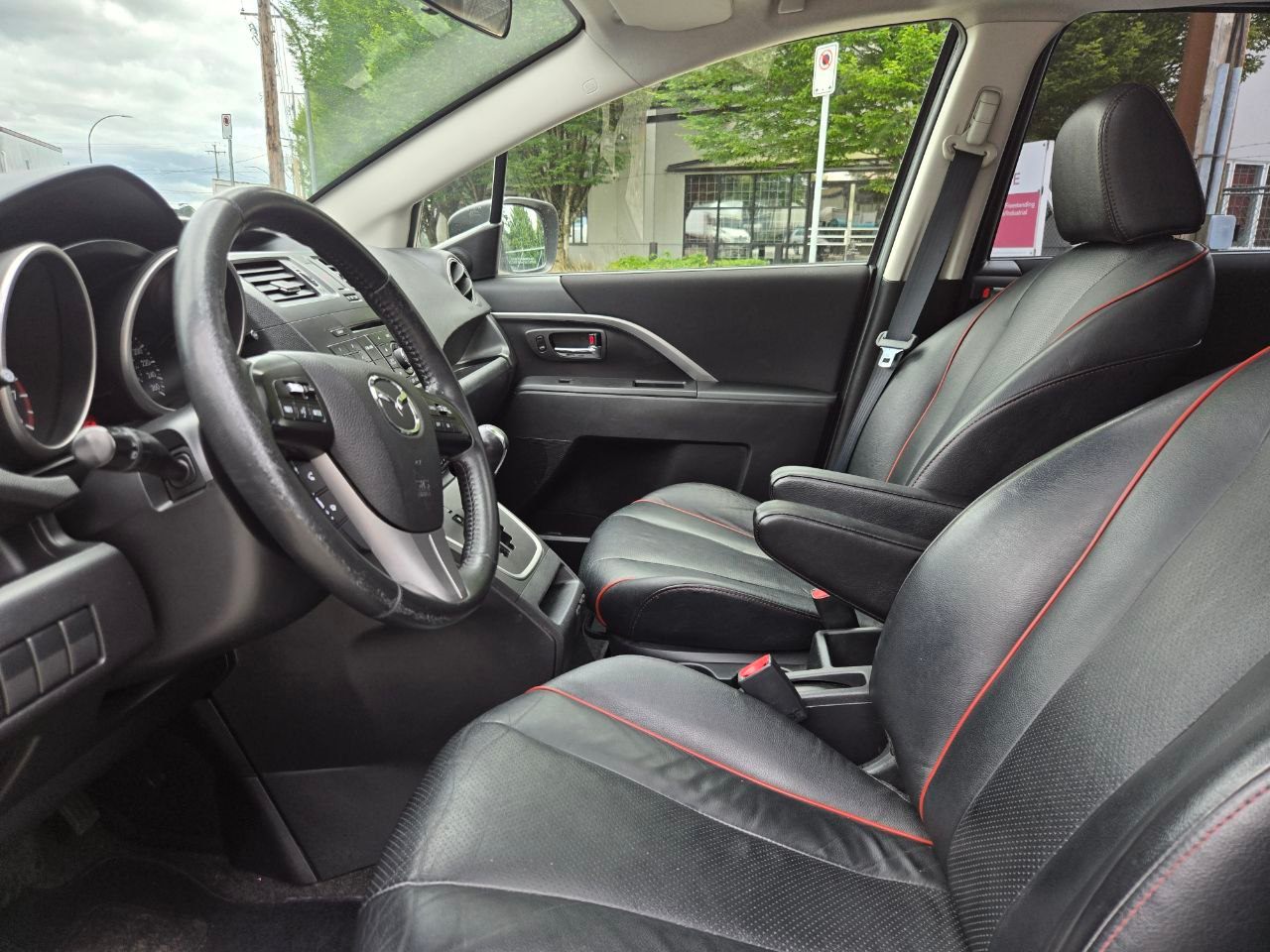 /alphaautoaccessltd/2012-Mazda-Mazda5-10416914280787326.jpg