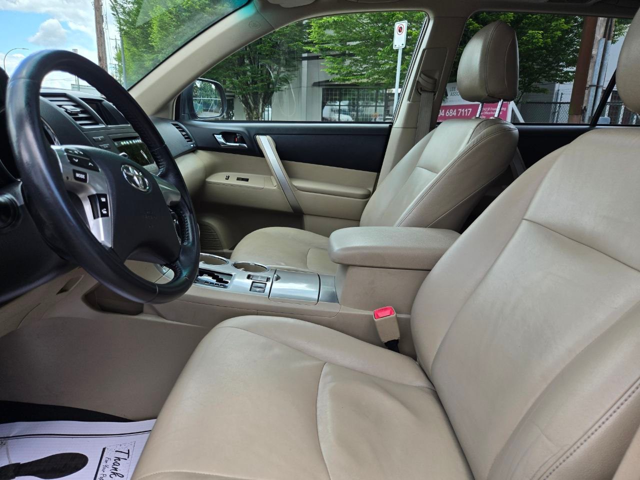 /alphaautoaccessltd/2012-Toyota-HighlanderHybrid-0949720641187275.jpg