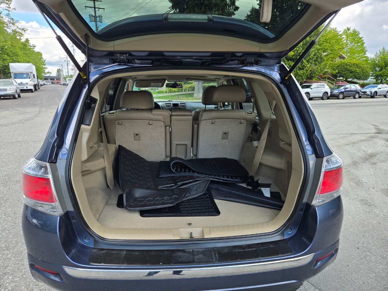 /alphaautoaccessltd/2012-Toyota-HighlanderHybrid-23002218281407227.jpg