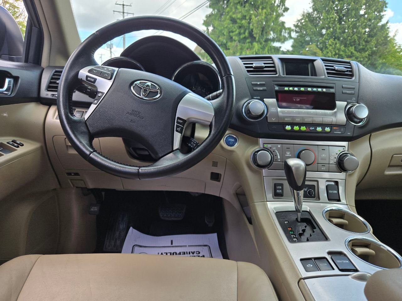 /alphaautoaccessltd/2012-Toyota-HighlanderHybrid-34401980415835376.jpg