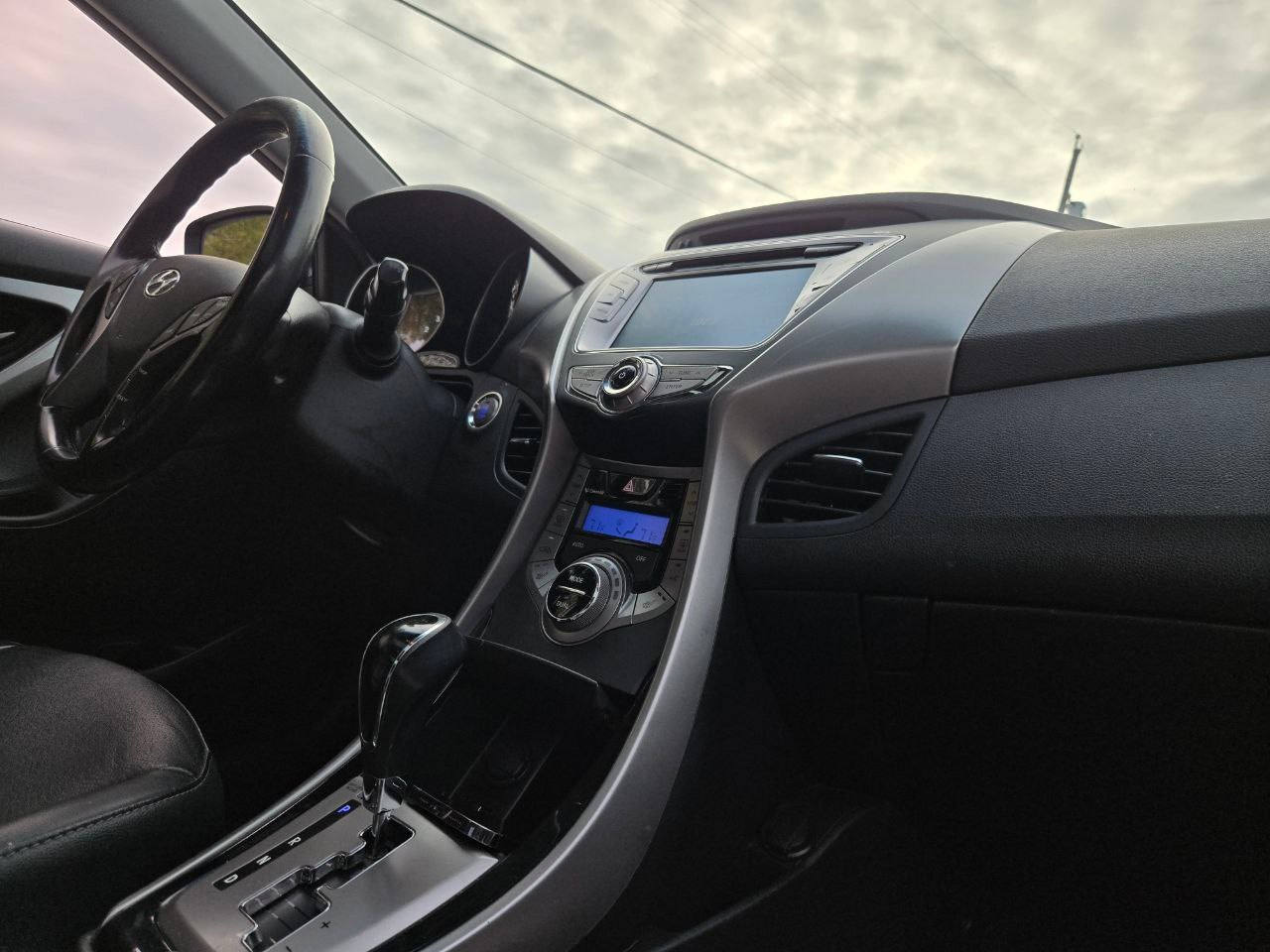 /alphaautoaccessltd/2013-Hyundai-Elantra-3454061186245263.jpg
