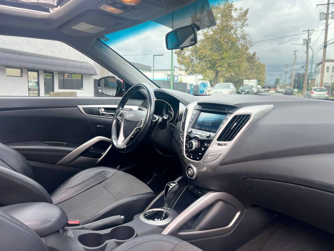 /alphaautoaccessltd/2013-Hyundai-Veloster-4522811251190286.jpg