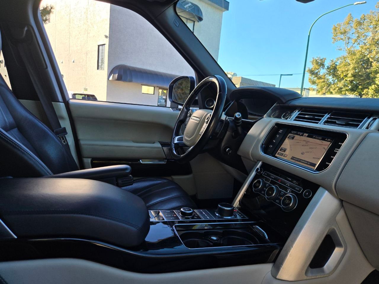 /alphaautoaccessltd/2013-LandRover-RangeRover-45275295122326953.jpg