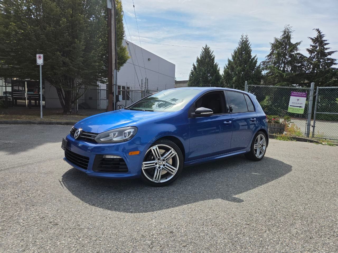 /alphaautoaccessltd/2013-Volkswagen-GolfR-11045729278336536.jpg