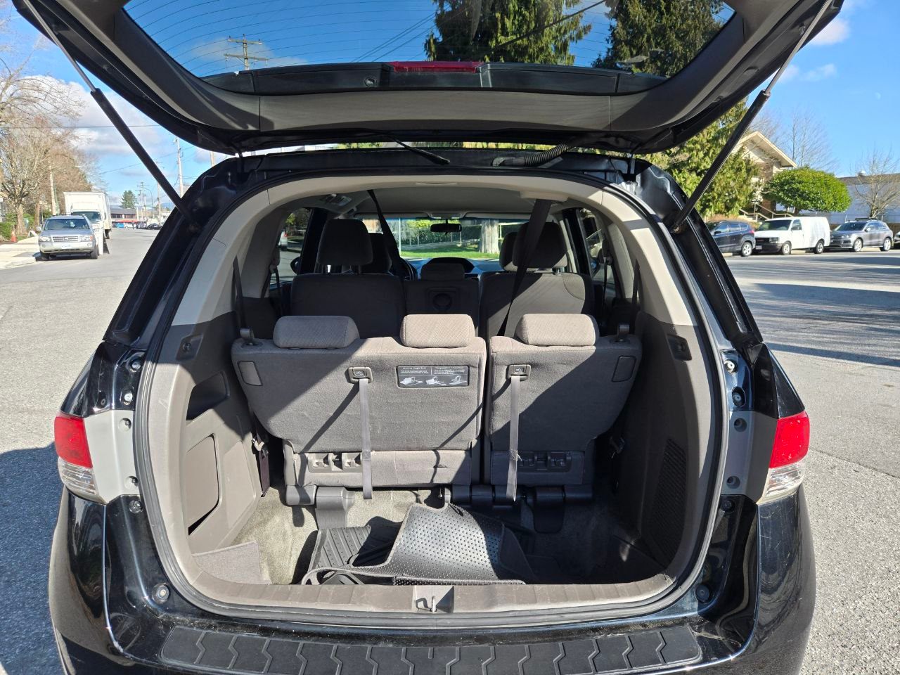 /alphaautoaccessltd/2014-Honda-Odyssey-4382598853762958.jpg