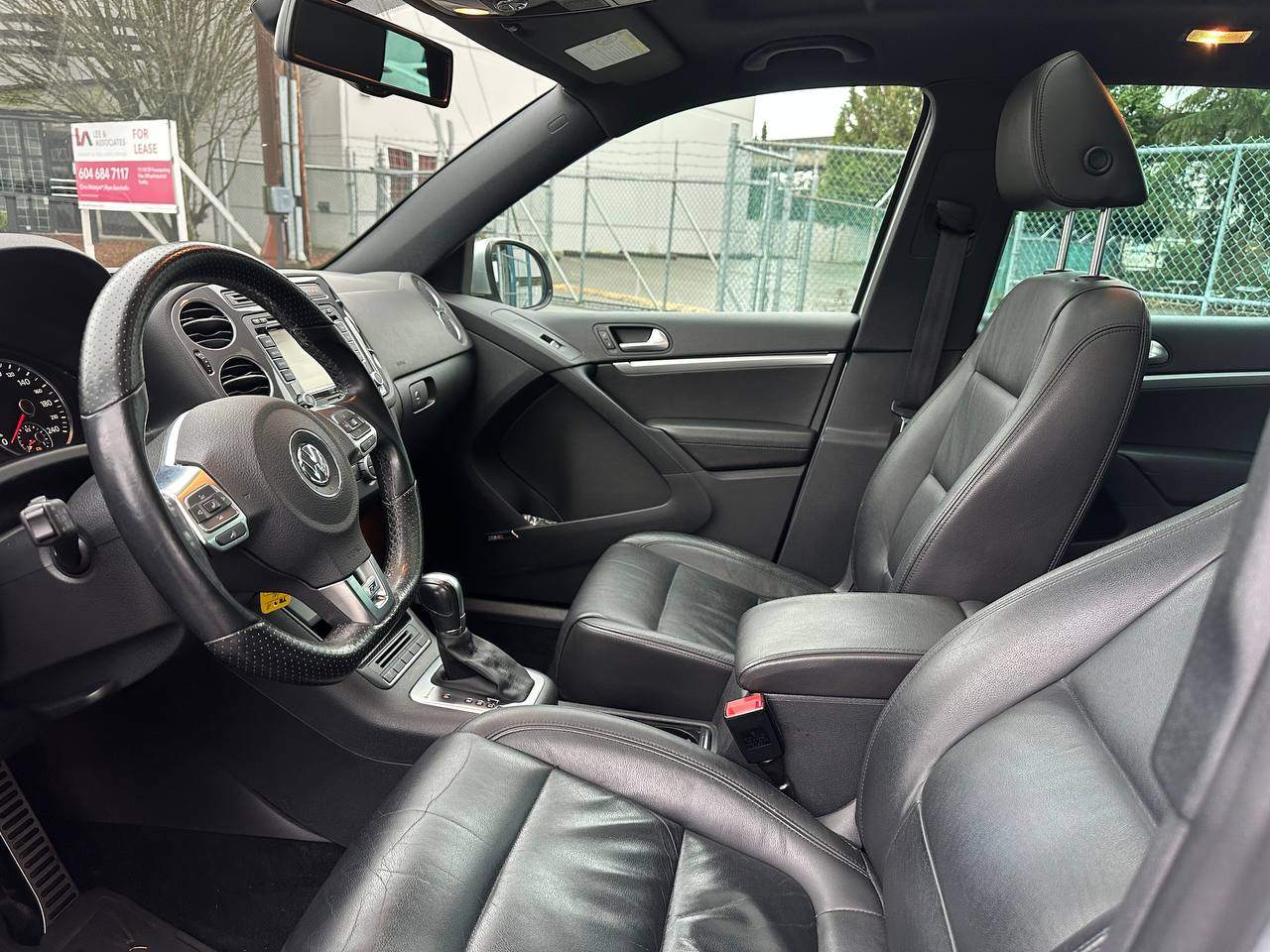 /alphaautoaccessltd/2014-Volkswagen-Tiguan-360017142093475.jpg