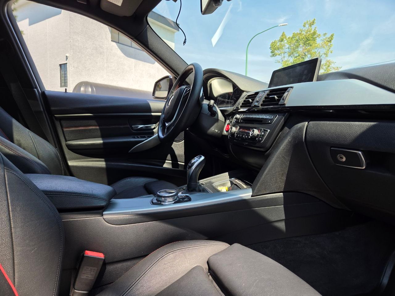 /alphaautoaccessltd/2015-BMW-3-Series-13781595876339758.jpg