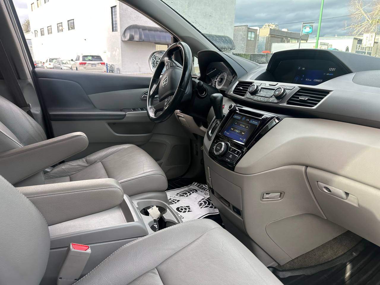 /alphaautoaccessltd/2015-Honda-Odyssey-556444098845347.jpg