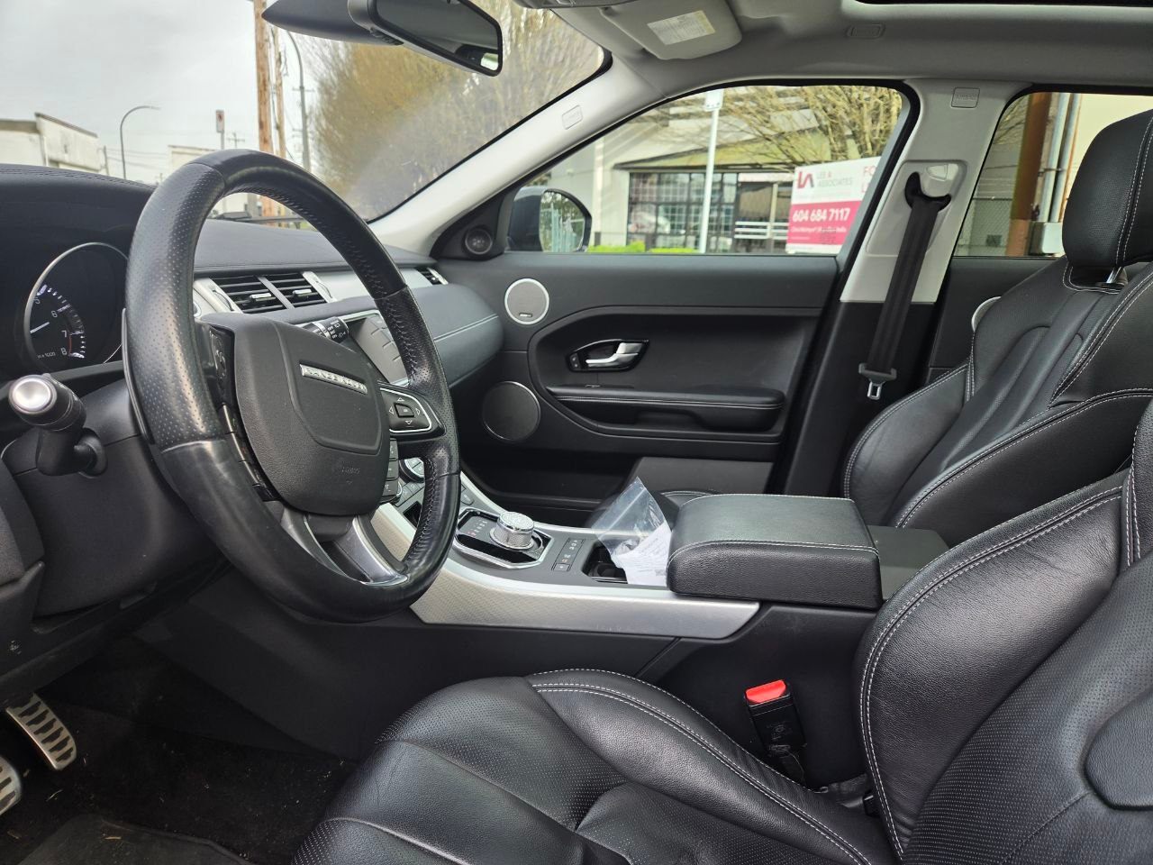 /alphaautoaccessltd/2015-LandRover-RangeRover-5332947245900335.jpg