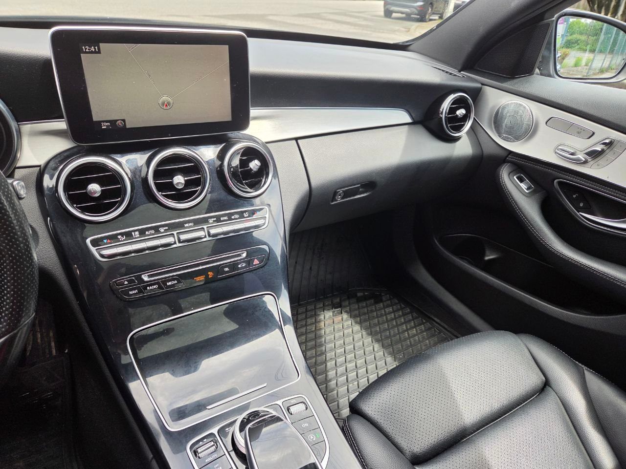 /alphaautoaccessltd/2015-Mercedes-Benz-C-Class-422770673688563.jpg