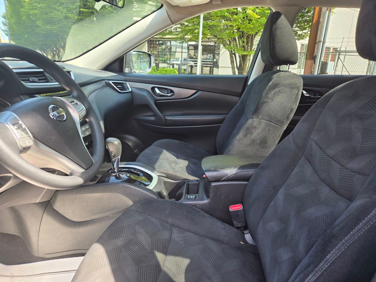 /alphaautoaccessltd/2015-Nissan-Rogue-49616541132600944.jpg