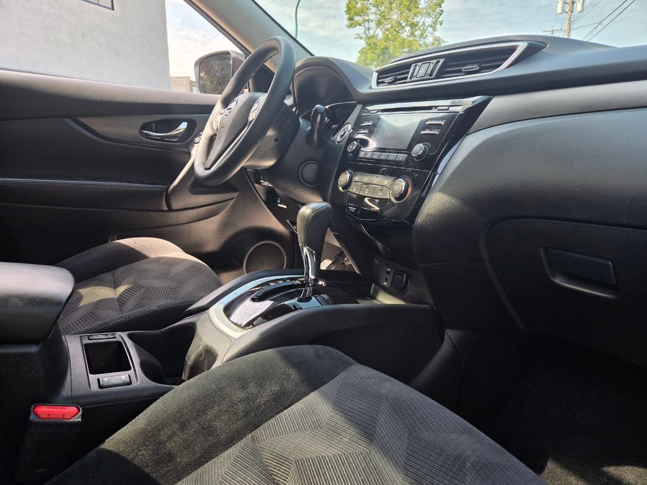 /alphaautoaccessltd/2015-Nissan-Rogue-6395871673897968.jpg