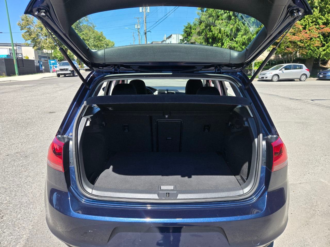 /alphaautoaccessltd/2015-Volkswagen-Golf-5502655876961304.jpg