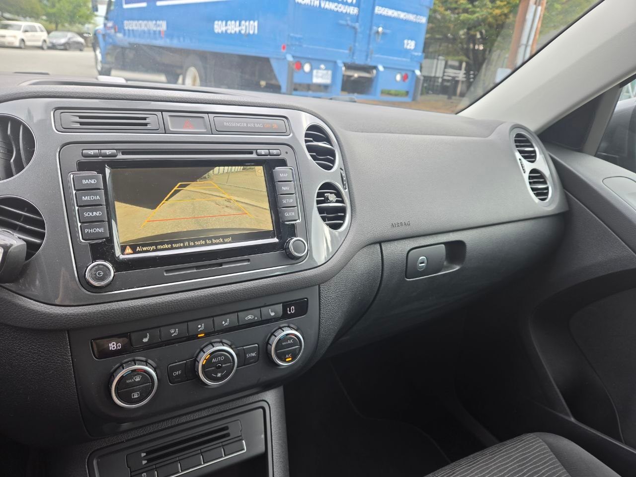 /alphaautoaccessltd/2015-Volkswagen-Tiguan-037924909813193075.jpg