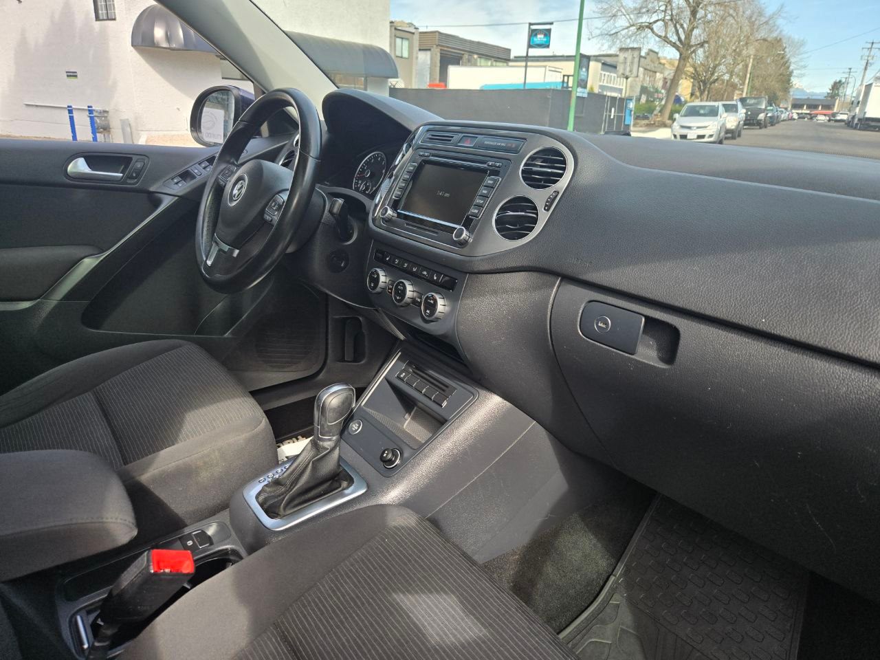 /alphaautoaccessltd/2015-Volkswagen-Tiguan-7606878417368357.jpg