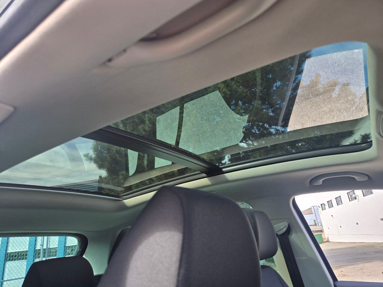 /alphaautoaccessltd/2015-Volkswagen-Tiguan-8626527217071824.jpg