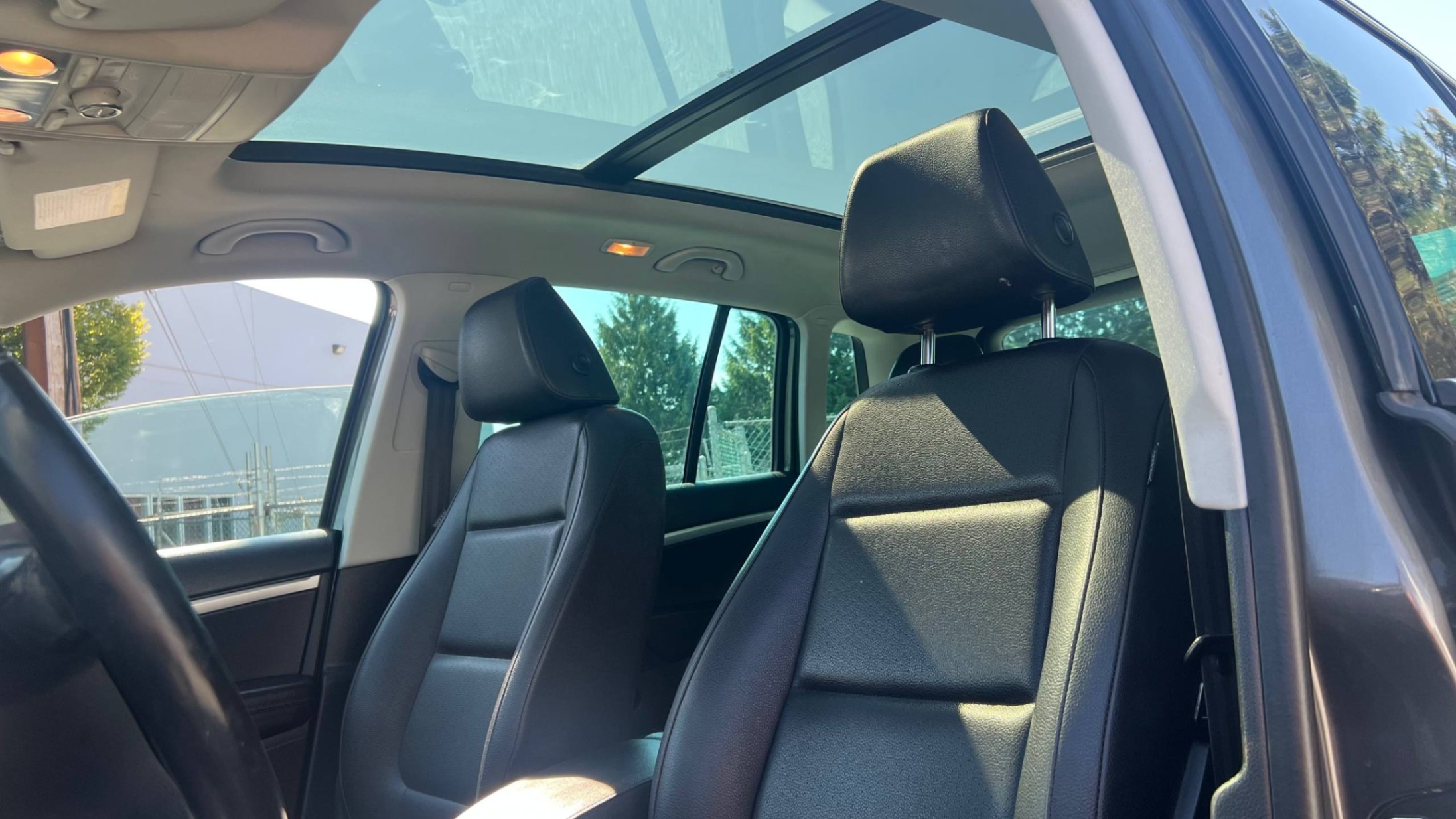 /alphaautoaccessltd/2016-Volkswagen-Tiguan-28280167513060905.jpg