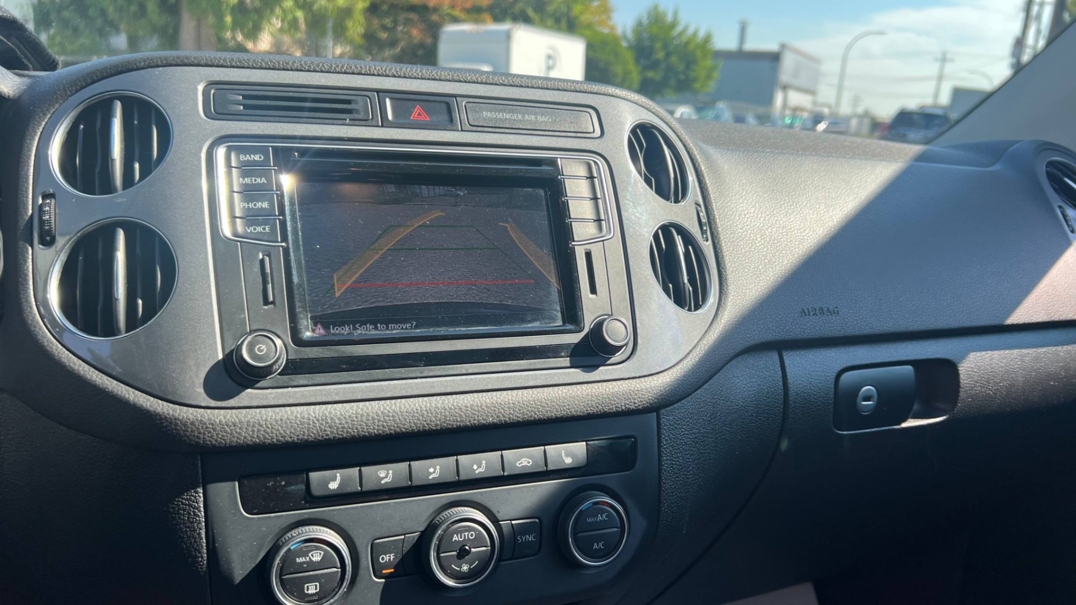 /alphaautoaccessltd/2016-Volkswagen-Tiguan-5236491415427771.jpg