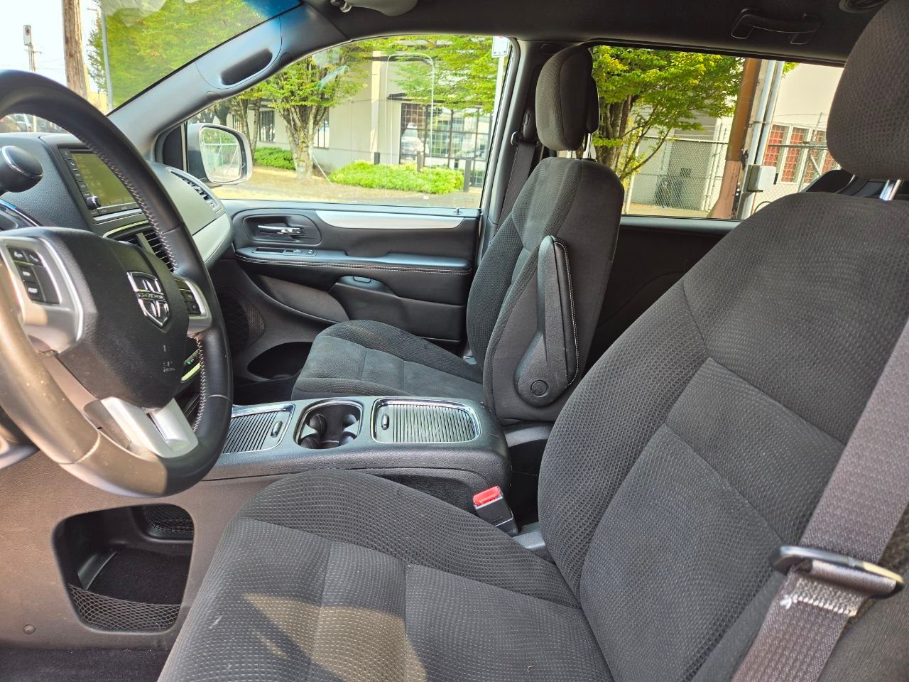/alphaautoaccessltd/2017-Dodge-GrandCaravan-3685989516785526.jpg