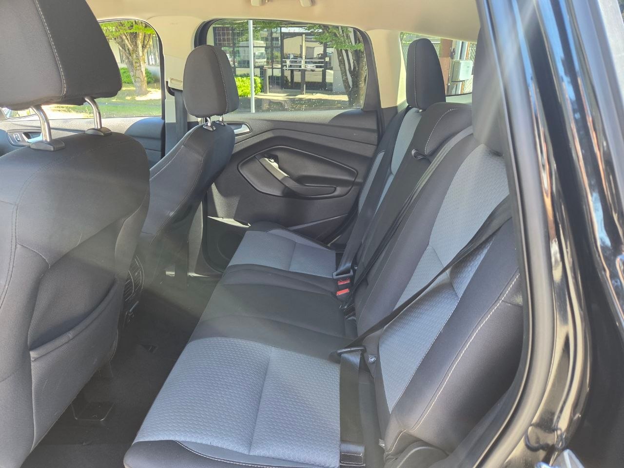 /alphaautoaccessltd/2017-Ford-Escape-038316985259728265.jpg