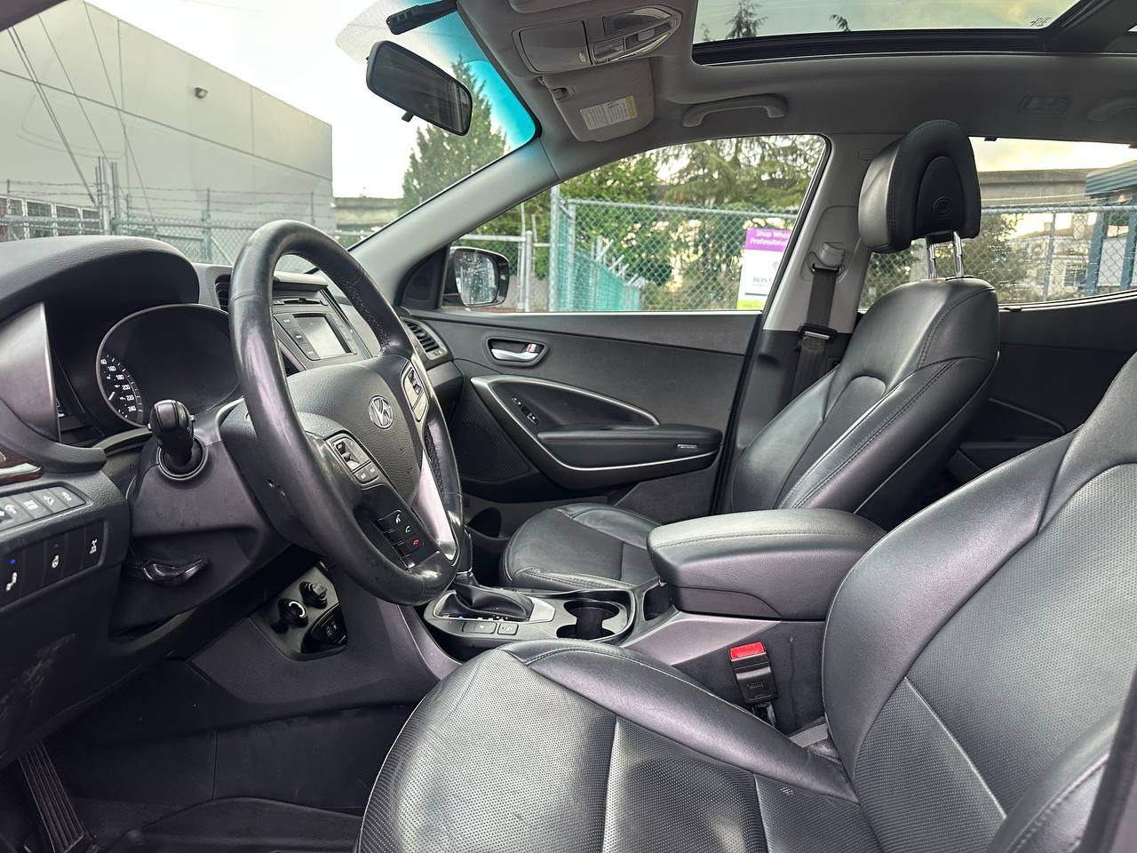 /alphaautoaccessltd/2017-Hyundai-SantaFe-0605179116552752.jpg