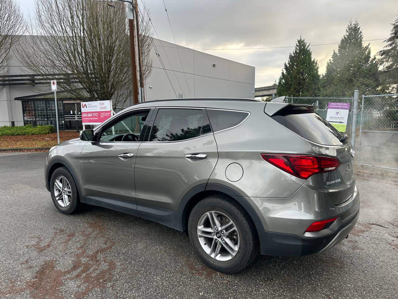 /alphaautoaccessltd/2017-Hyundai-SantaFe-9969238938319083.jpg