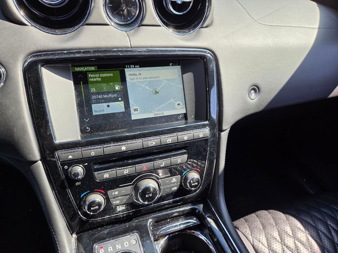 /alphaautoaccessltd/2017-Jaguar-XJ-9585149187739457.jpg