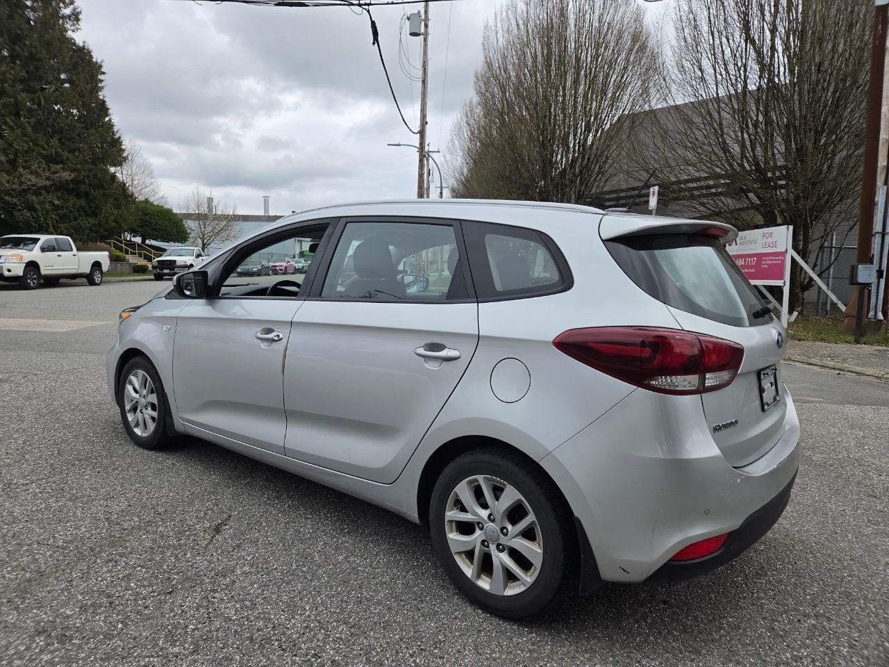 /alphaautoaccessltd/2017-Kia-Rondo-7813866042645585.jpg