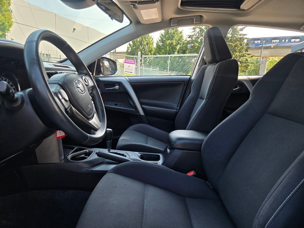 /alphaautoaccessltd/2017-Toyota-RAV4-36688712931736456.jpg