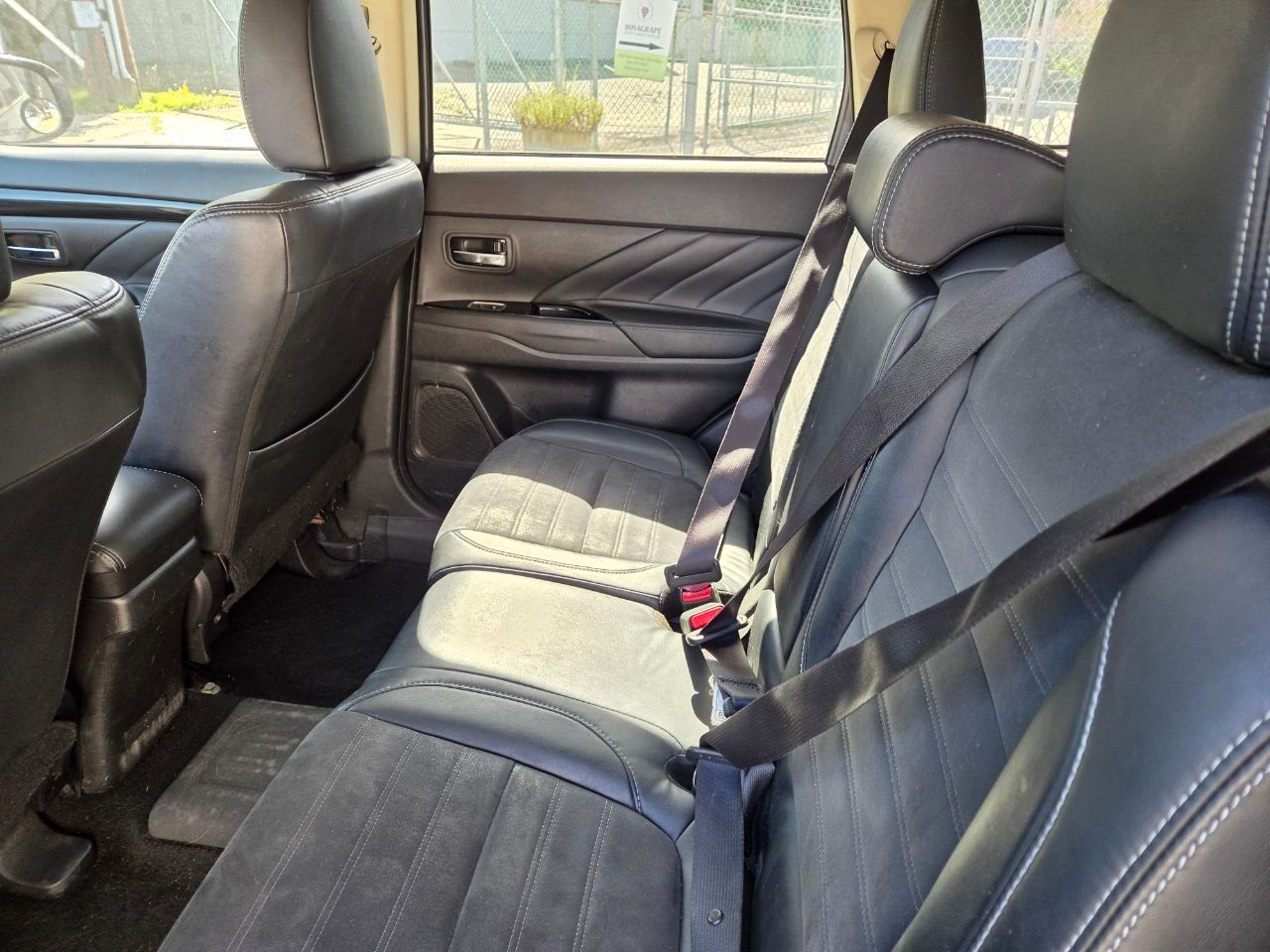 /alphaautoaccessltd/2018-Mitsubishi-OutlanderPHEV-2808341212969465.jpg