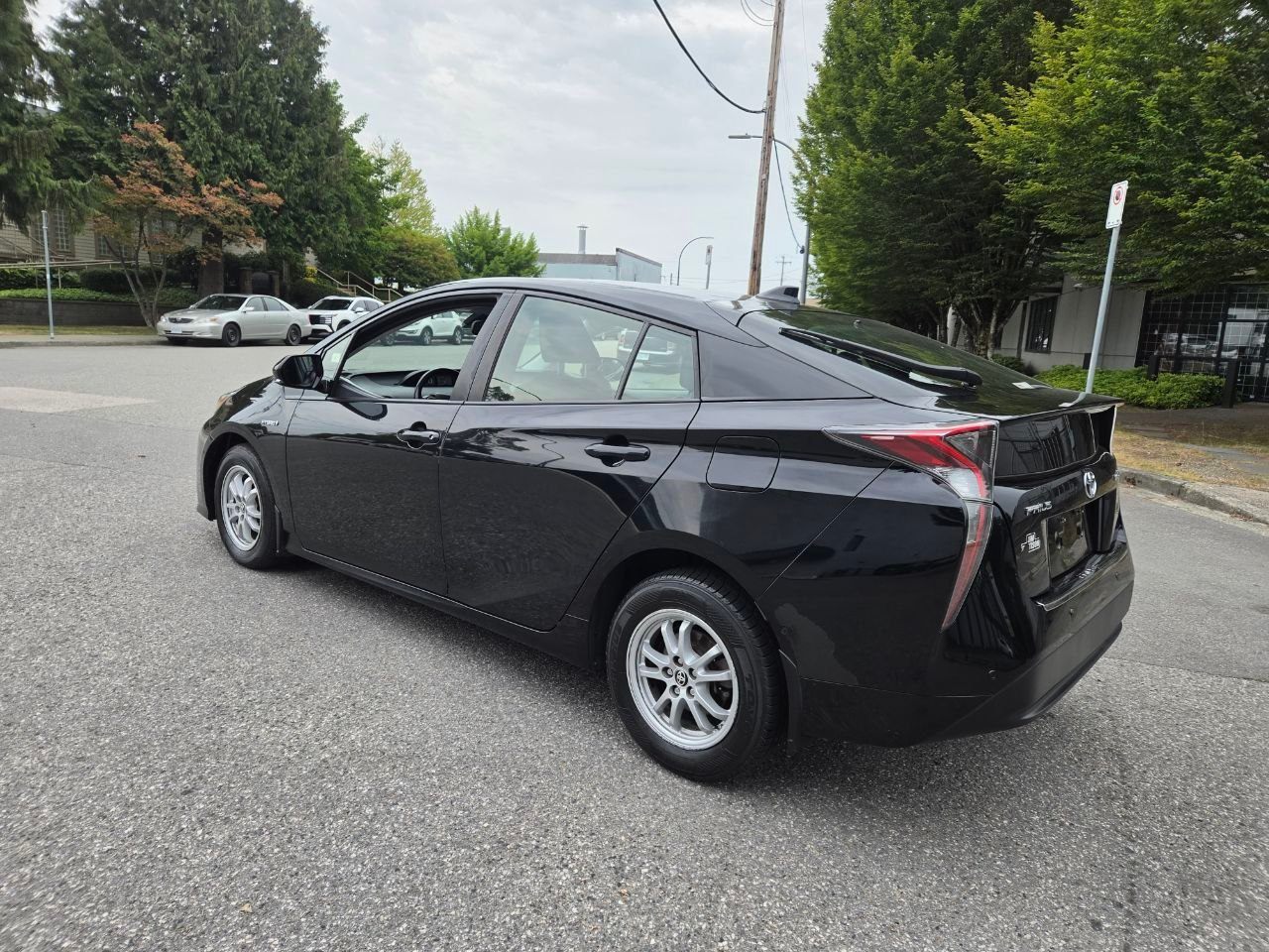 /alphaautoaccessltd/2018-Toyota-Prius-29189401074559695.jpg