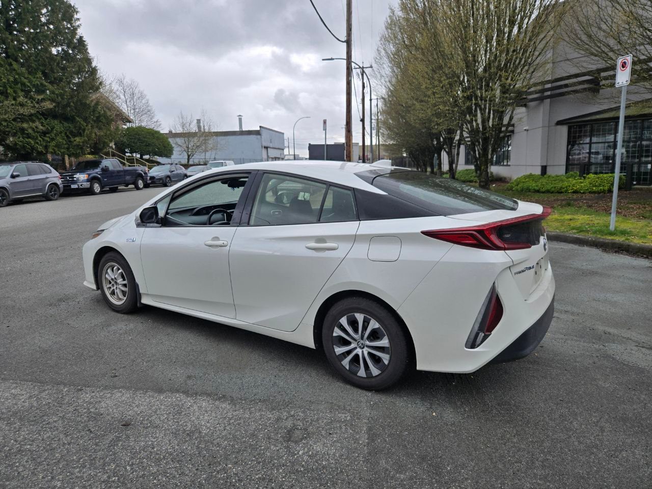/alphaautoaccessltd/2020-Toyota-PriusPrime-8904723144512121.jpg