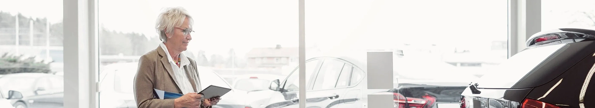 https://hillzcdn.ca/anhautosales/6574128910755705-finance-application.webp