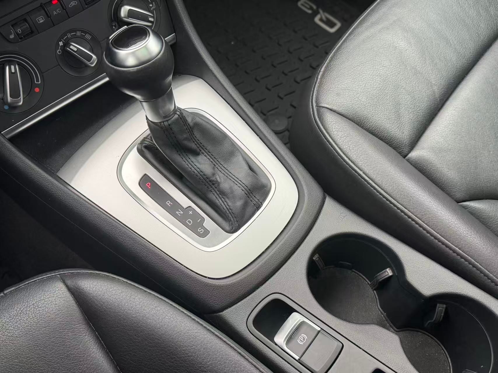 /anycarmotor/2016-Audi-Q3-22290352069502206.jpg