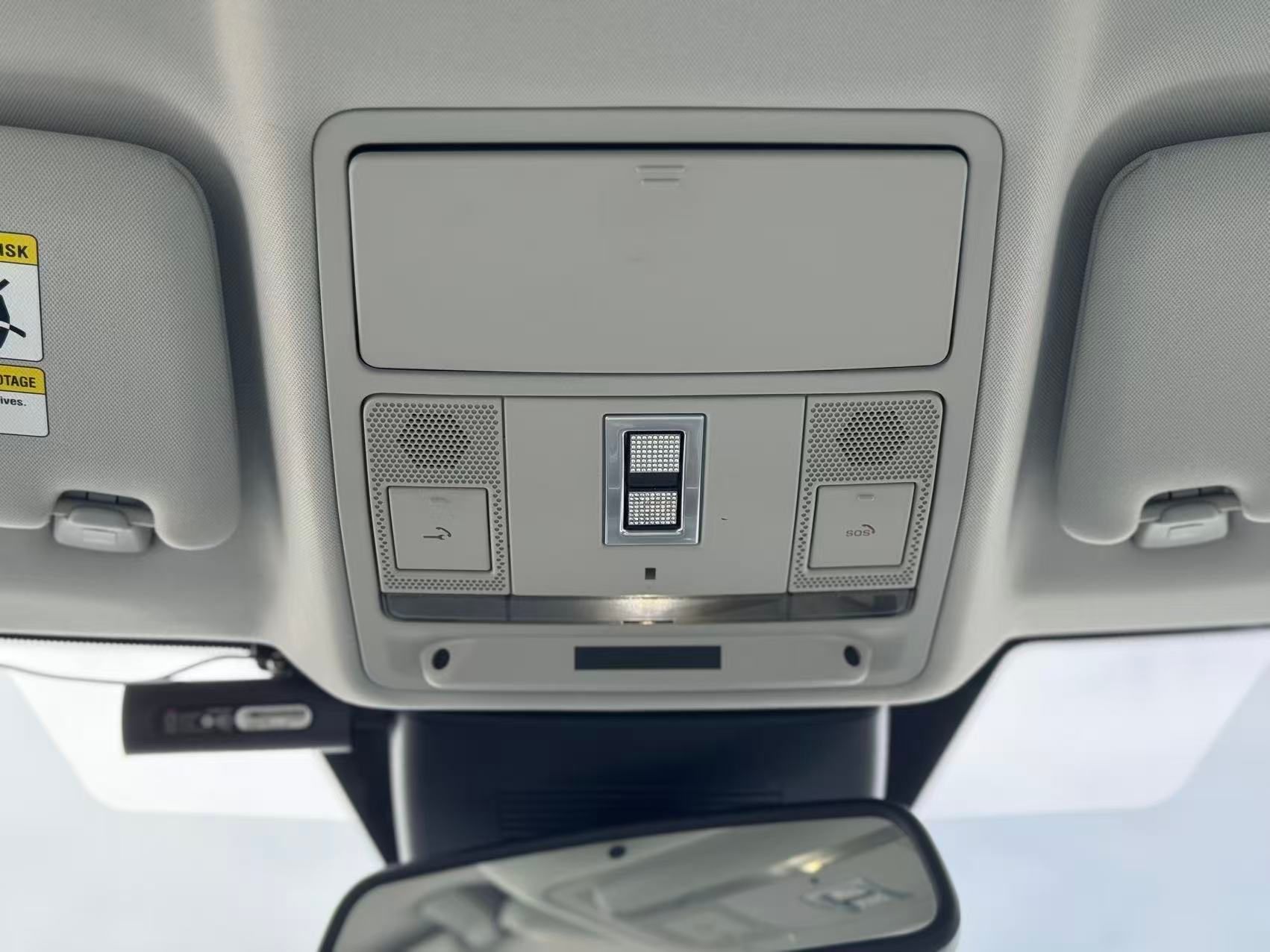 /anycarmotor/2016-LandRover-RangeRover-05786494513298979.jpg