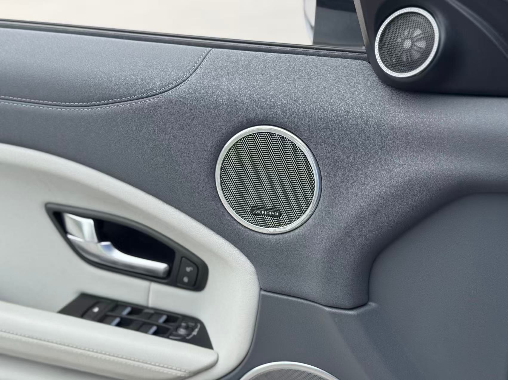 /anycarmotor/2016-LandRover-RangeRover-15806879046004818.jpg