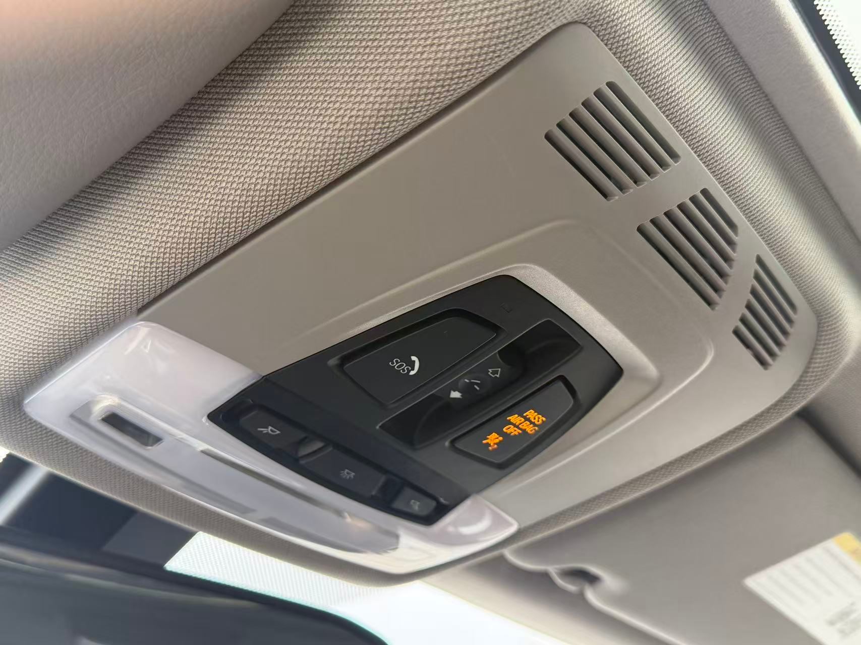 /anycarmotor/2017-BMW-3-Series-09946940977015961.jpg