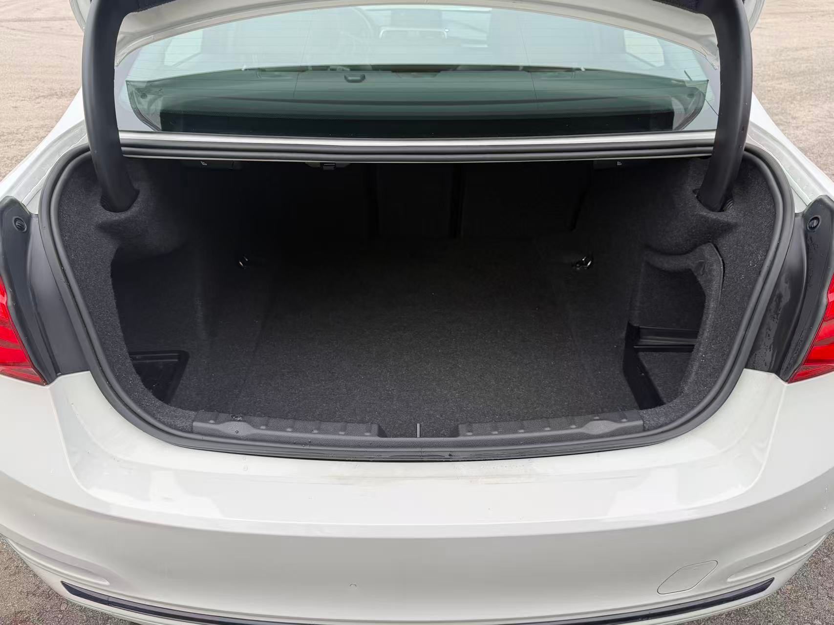 /anycarmotor/2017-BMW-3-Series-17183242276401356.jpg