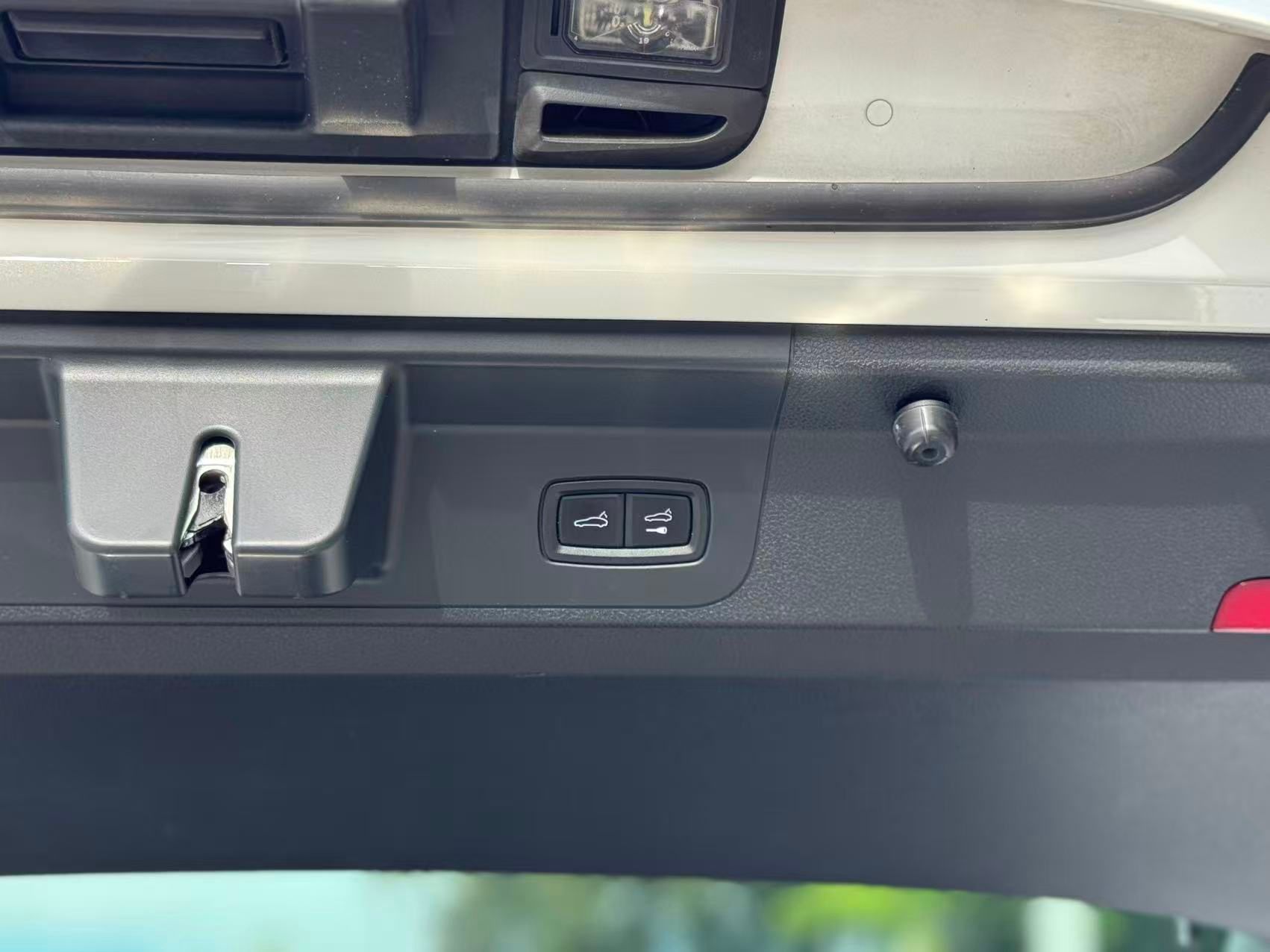 /anycarmotor/2018-Porsche-Panamera-3891108635219651.jpg