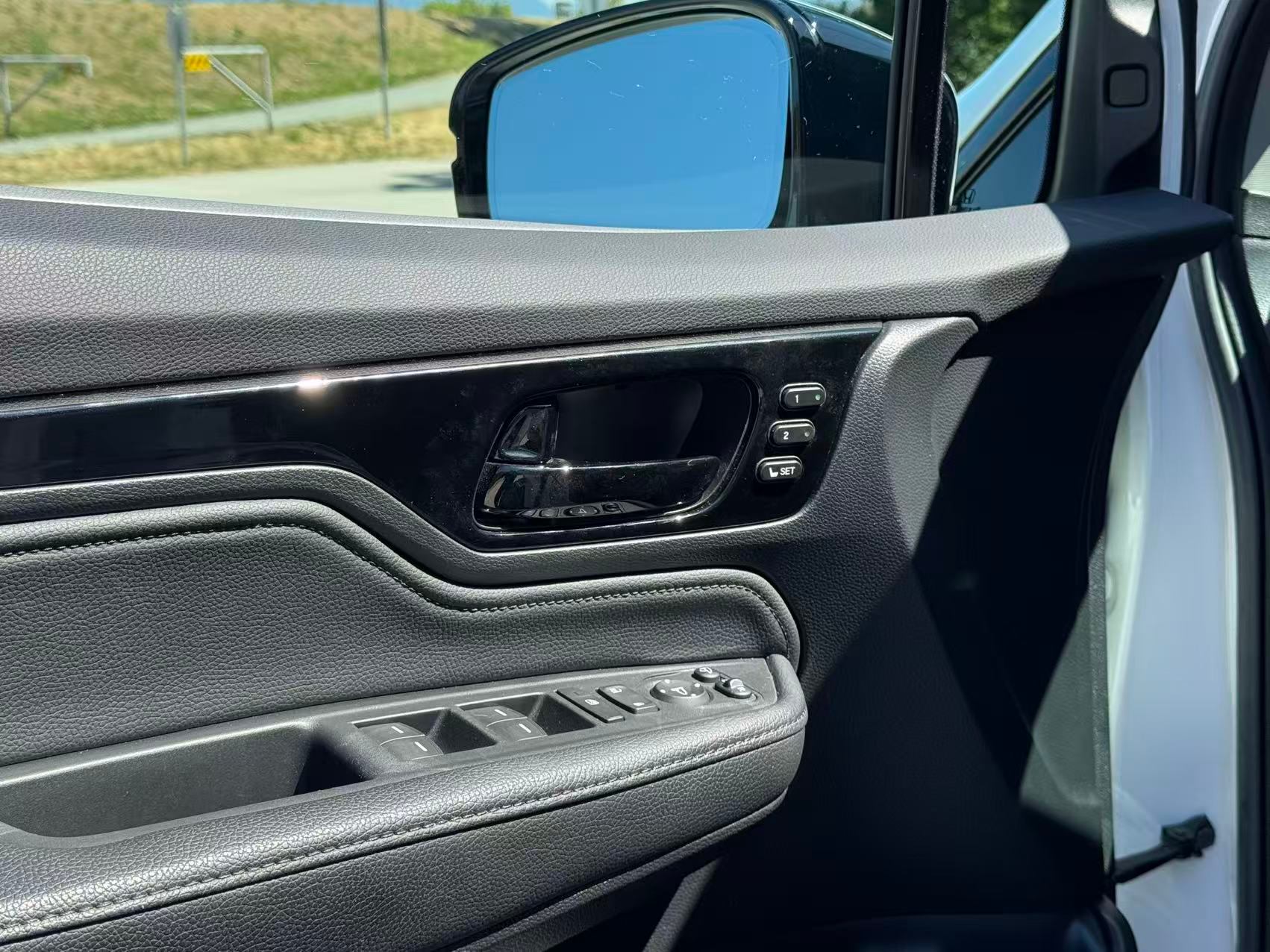 /anycarmotor/2023-Honda-Odyssey-9082923125915419.jpg