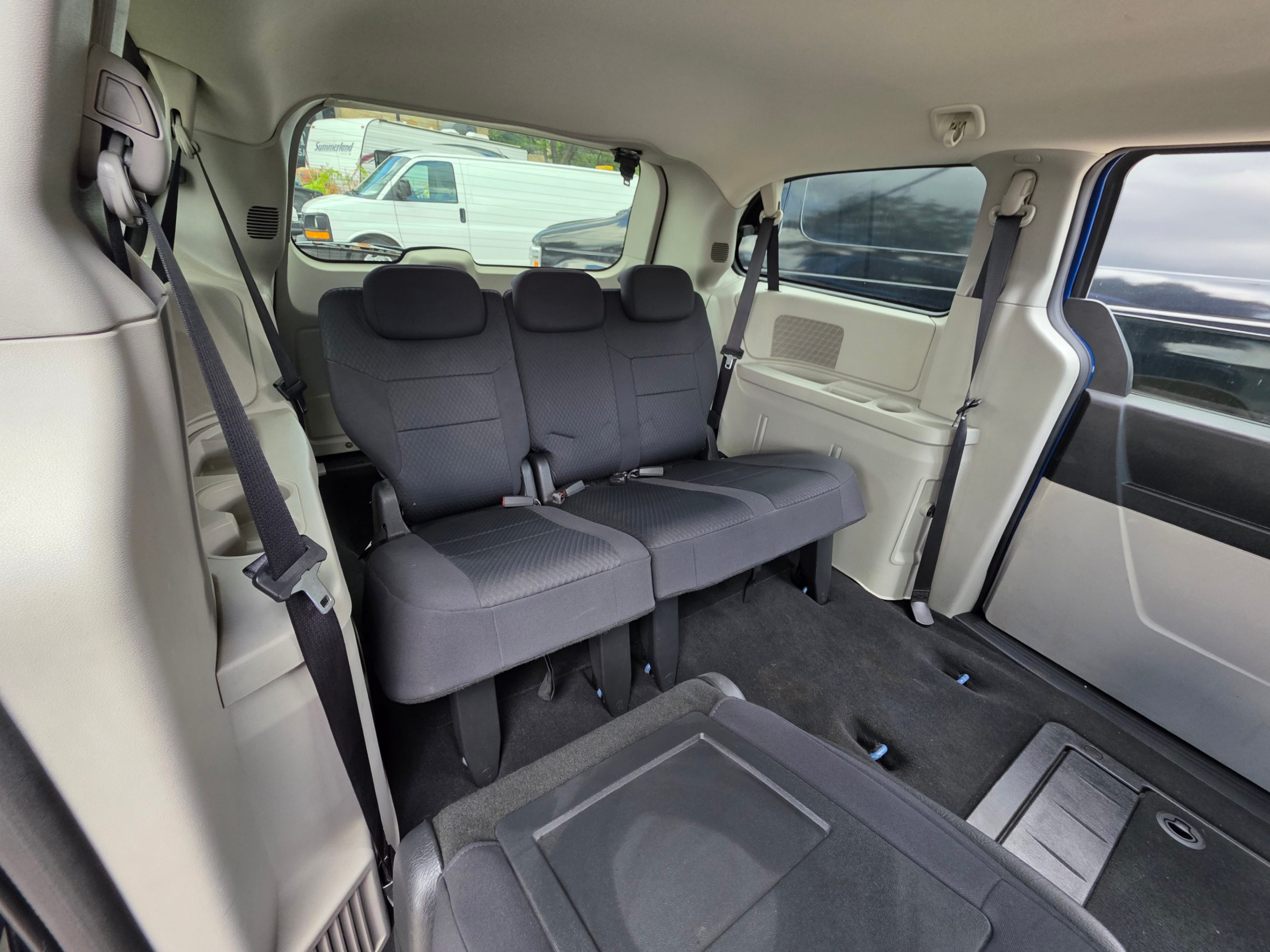 /artaautosales/2010-Dodge-GrandCaravan-2753551251682873.jpg